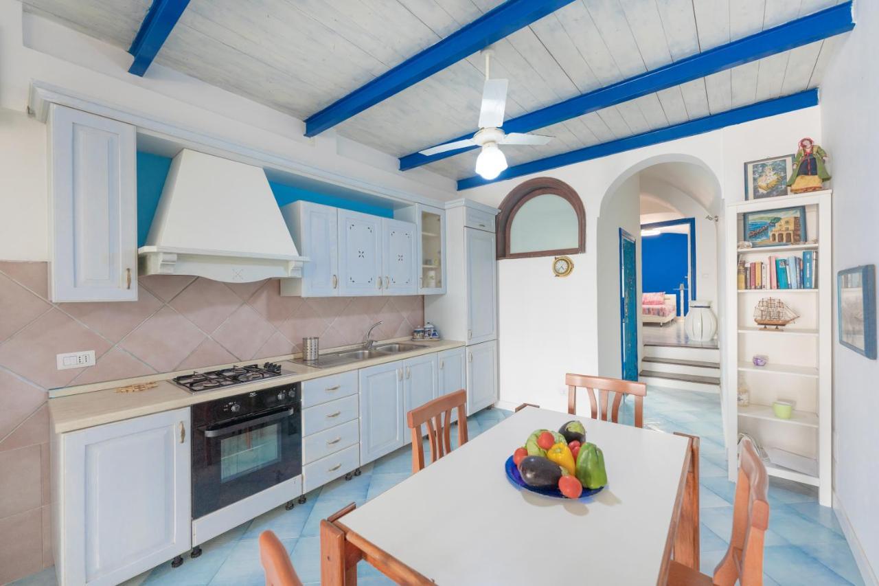 Casa Sottorar - Loft Open Space In Corricella Procida Buitenkant foto